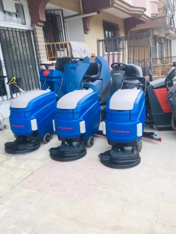 Columbus 55/ B 40 Akülü